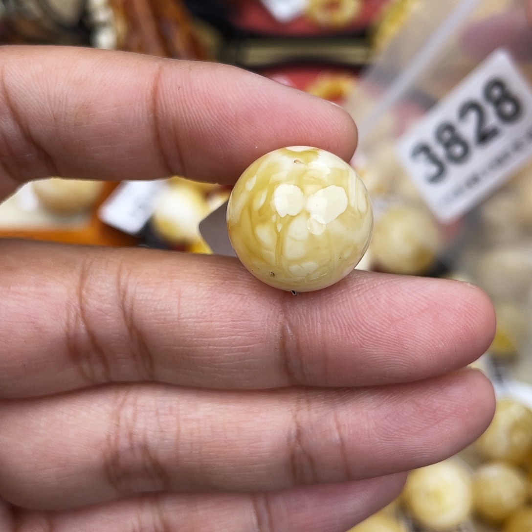 蜜蜡未镶嵌珠宝奇石粉18