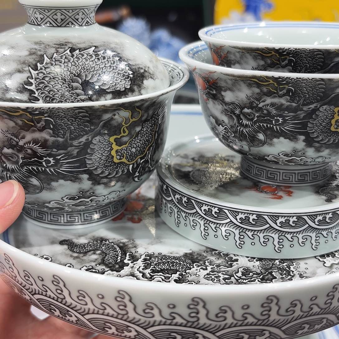 瓷片景德镇美术出版社