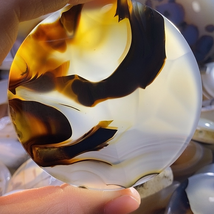 未镶嵌颈饰玛瑙/玉髓