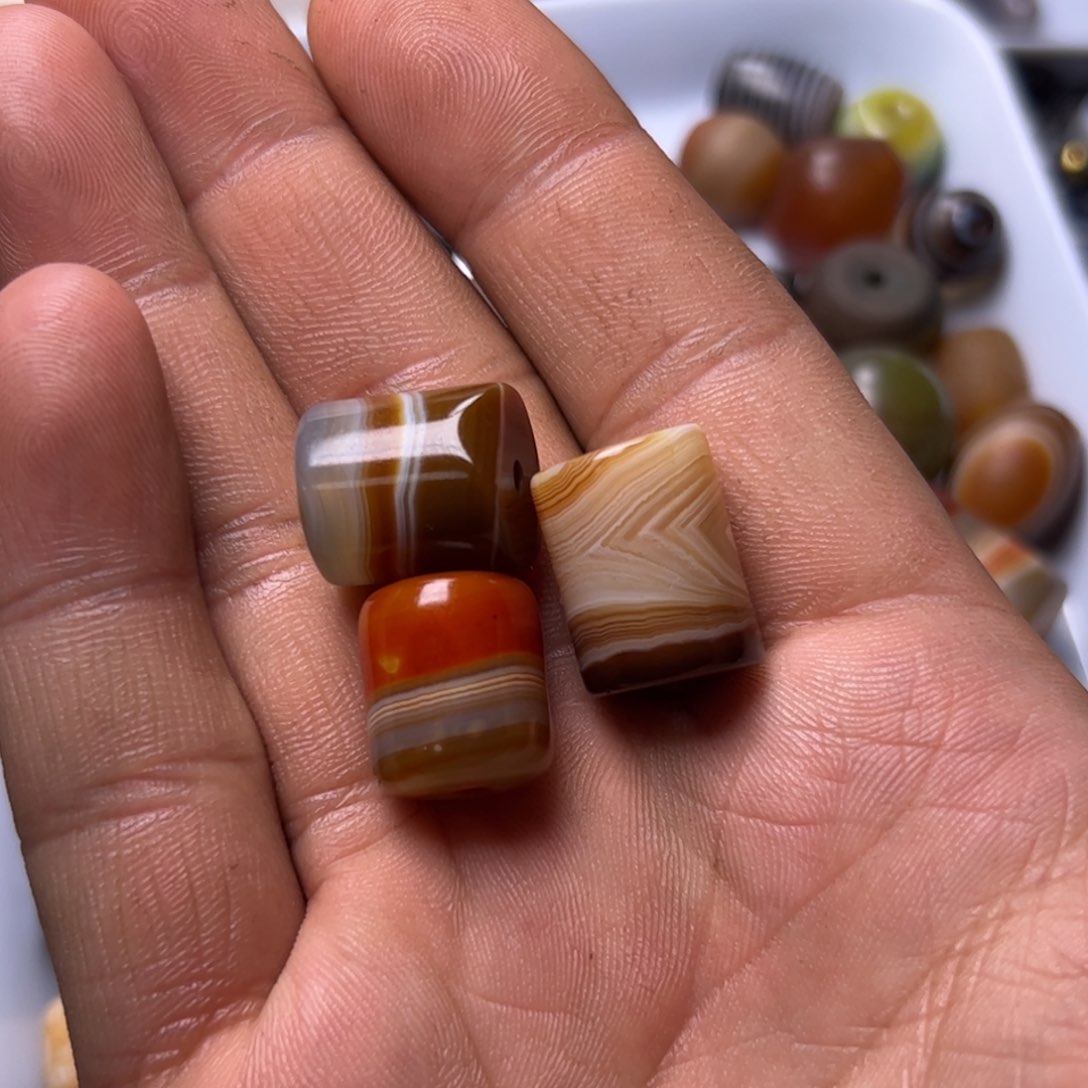 玛瑙/玉髓颈饰合金净*