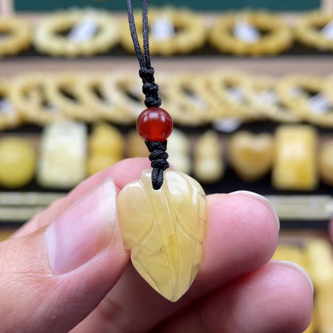 琥珀裸石未镶嵌琥珀蜜蜡