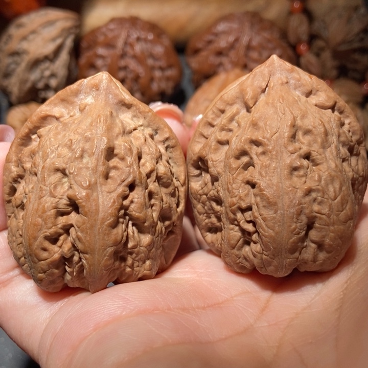 把件文玩核桃东北楸子小雪212