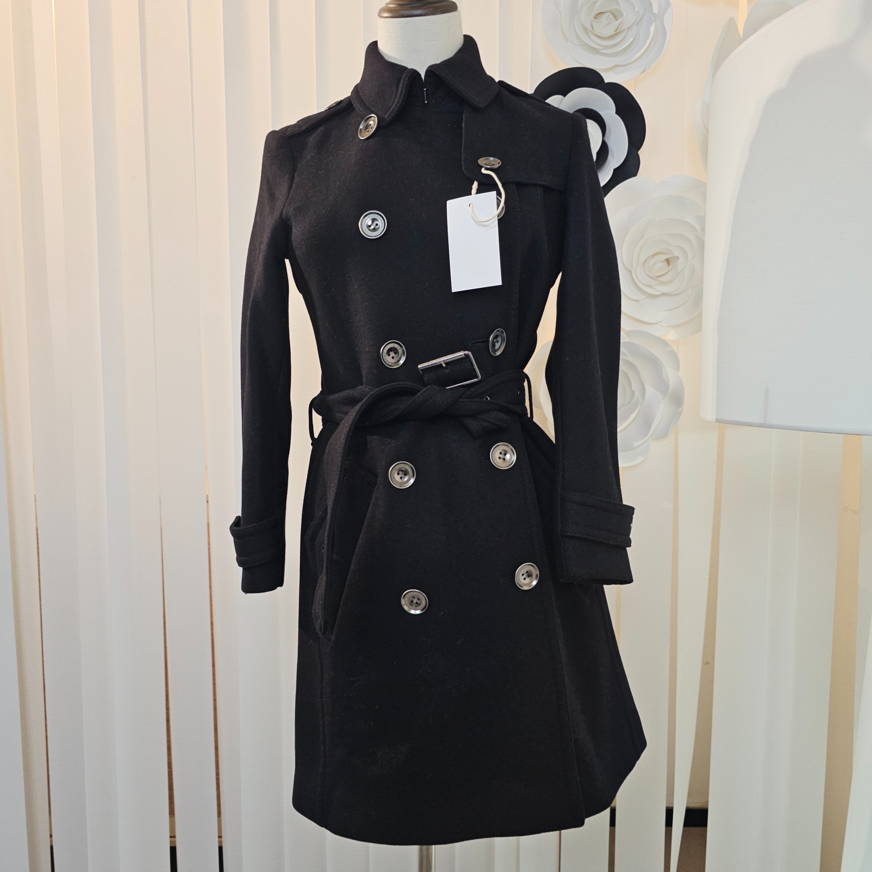 99新 BURBERRY/博柏利 海囤K/巴宝莉外套/uk4码/mm151581
