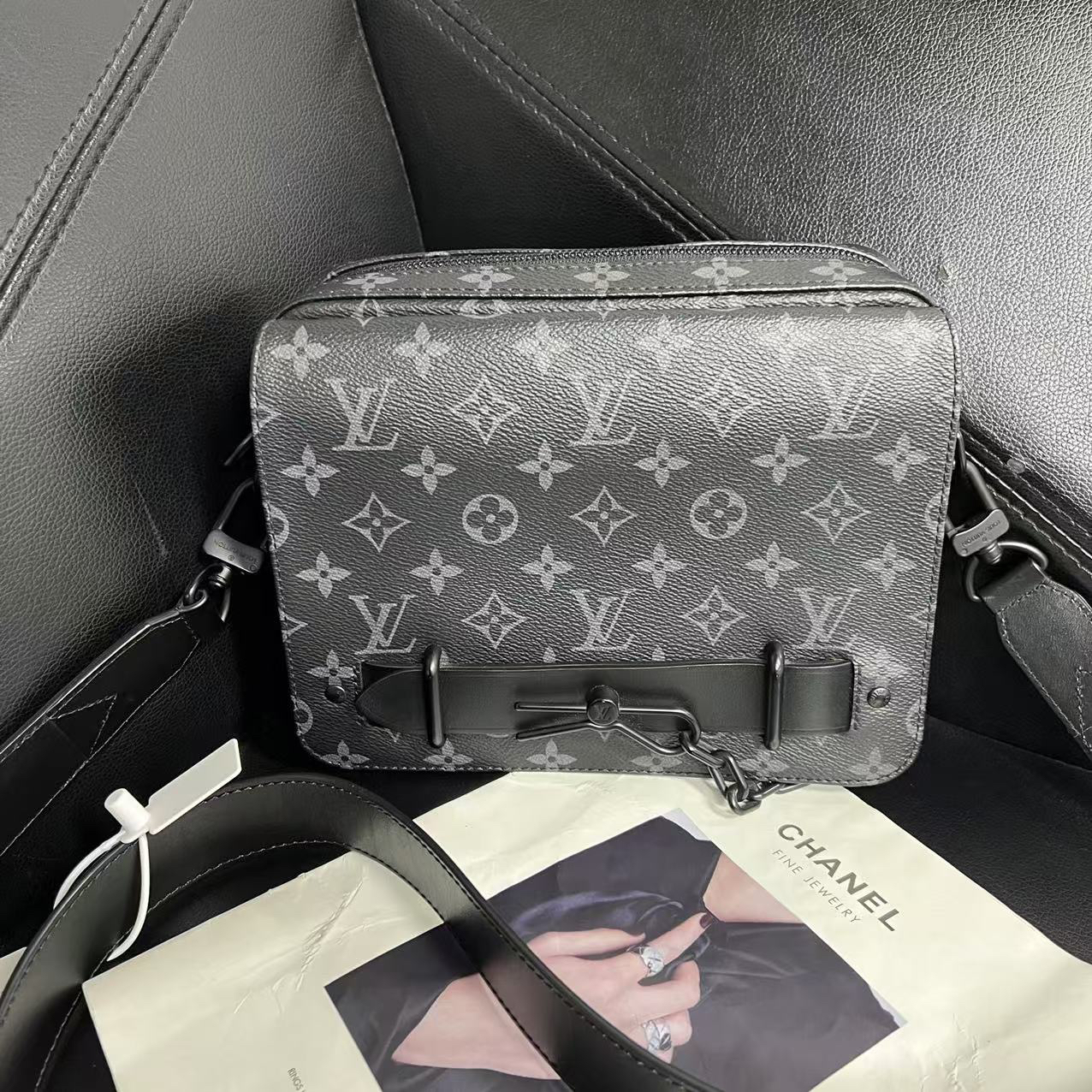95新 LouisVuitton/路易威登 捐金沉珠/steamer黑武士邮差包