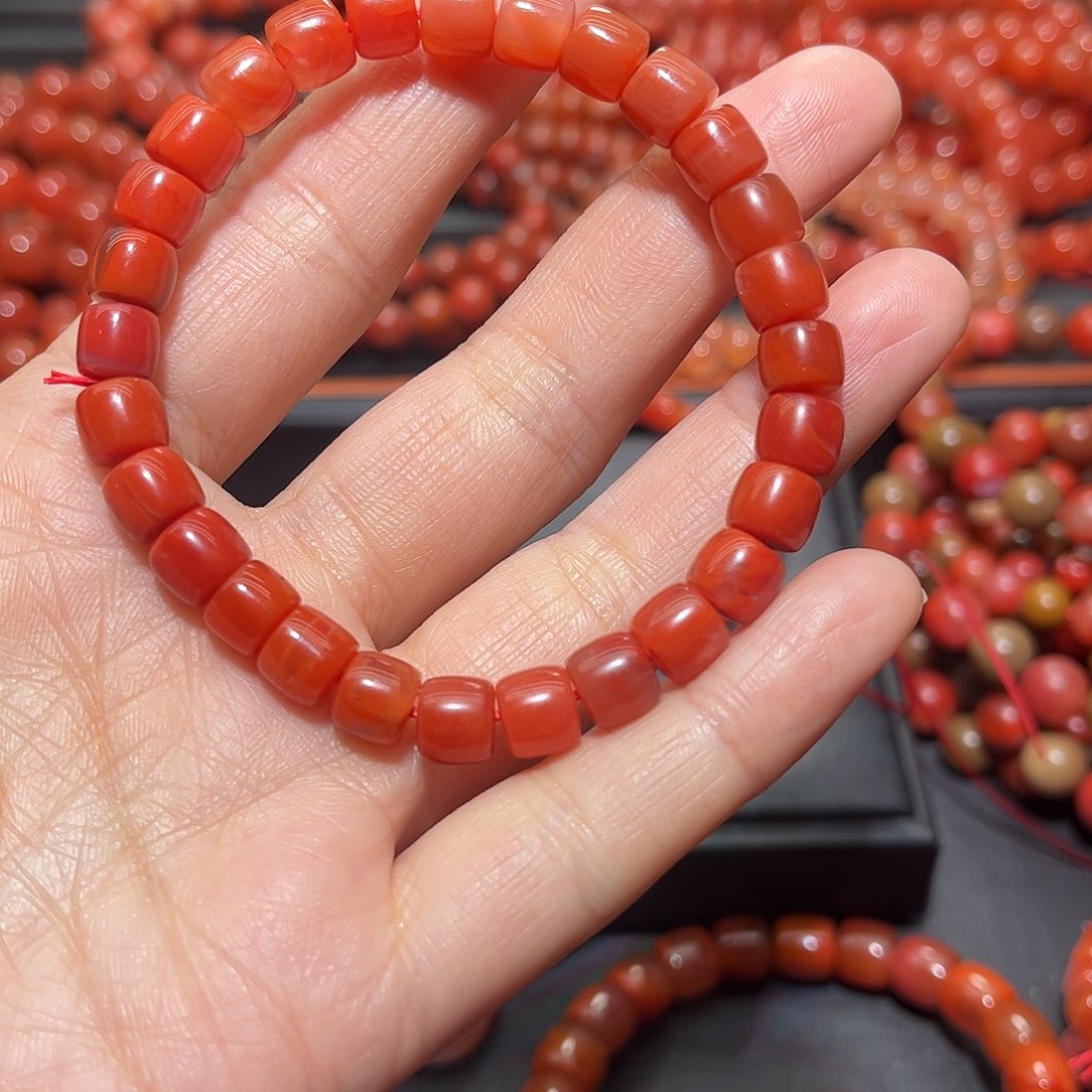 南红玛瑙手链未镶嵌