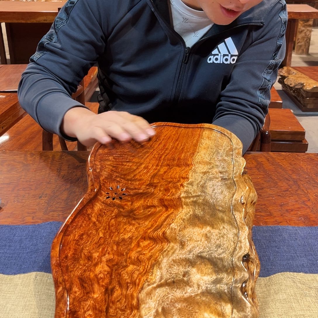 玉木（非红木类）巴花学名古夷苏木