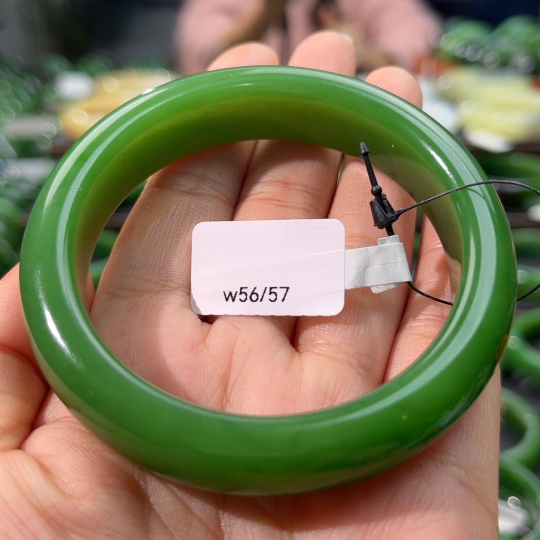 和田玉（碧玉）手镯未镶嵌