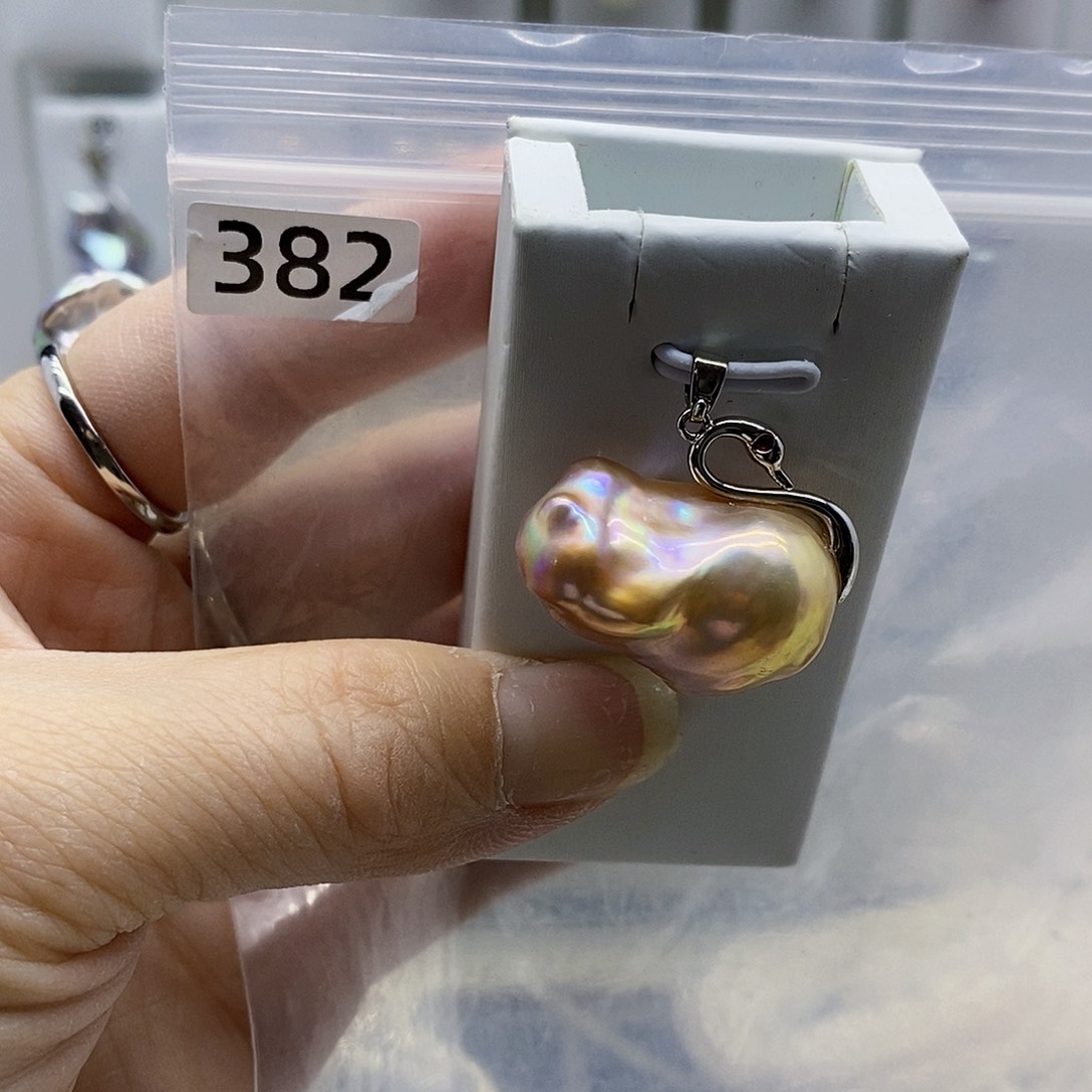 颈饰合金淡水珍珠