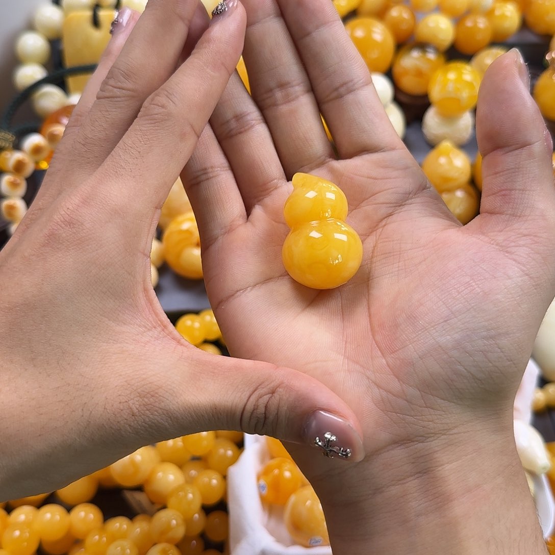 琥珀珠宝奇石未镶嵌葫芦