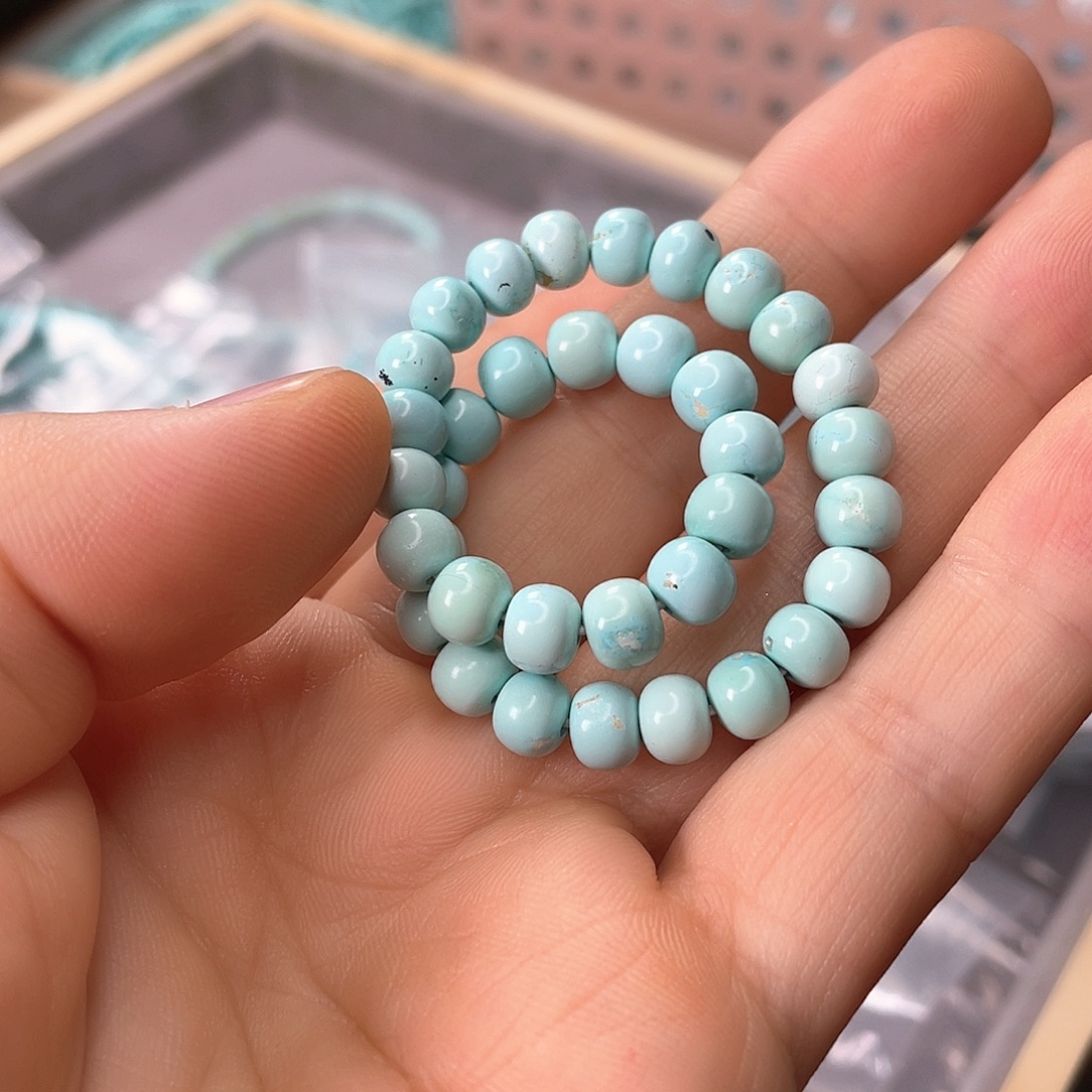 绿松石未镶嵌颈饰