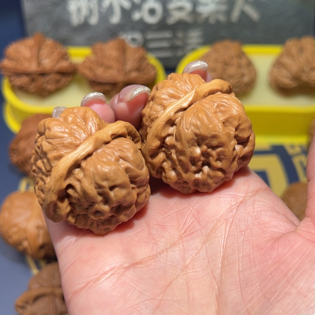 文玩核桃把件王*彪蛤蟆39