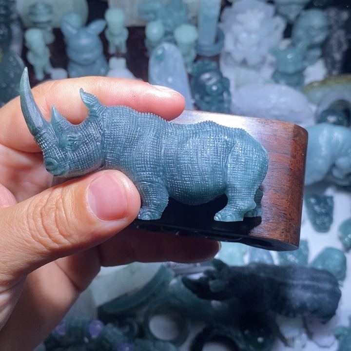 定制翡翠未镶嵌桃****风毛