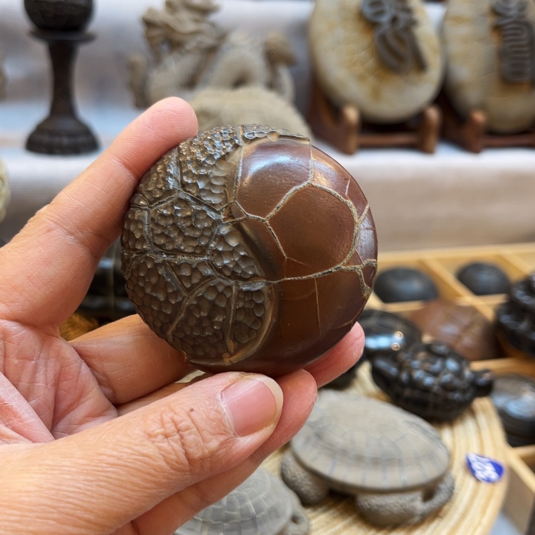 超***想石材龟纹石摆件等