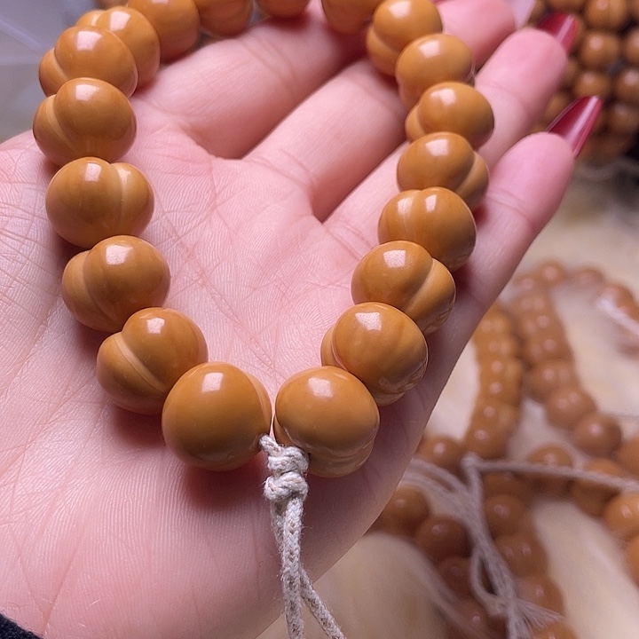 猴头核桃手串15尺寸镜面柯基屁桃手持全品无暇