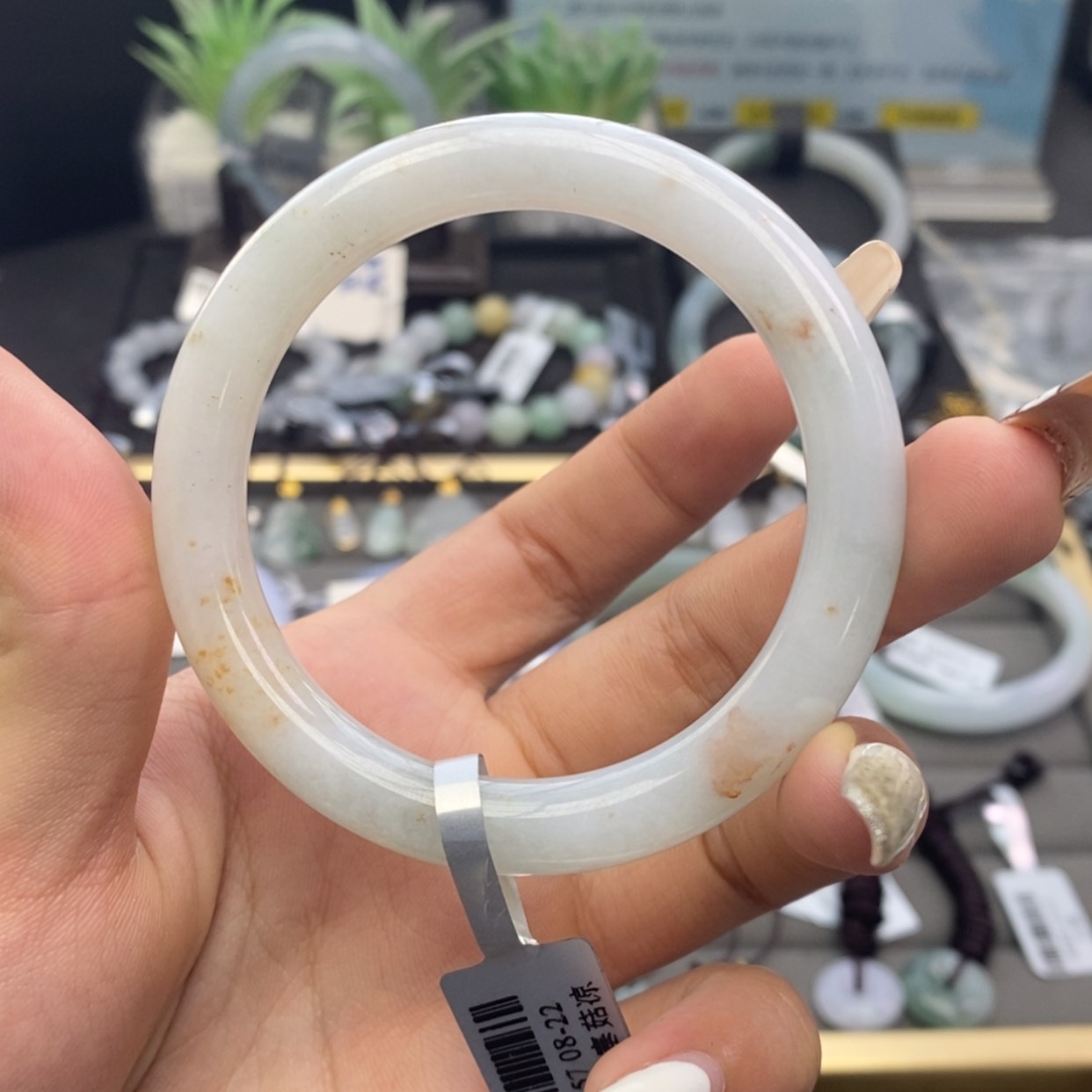 【闪购商品】未镶嵌手镯翡翠