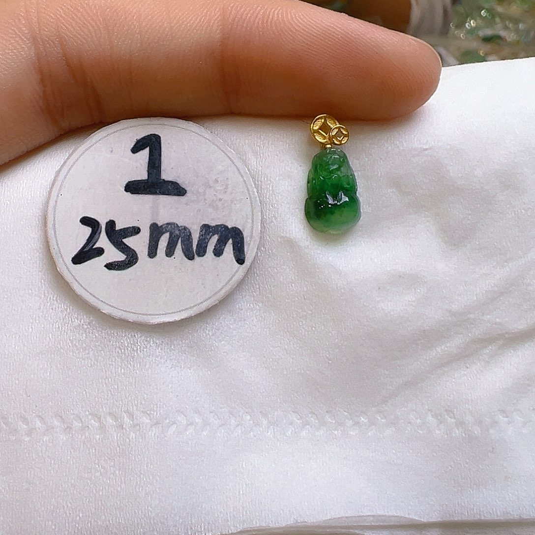 翡翠吊坠(不含链)18K金镶嵌翡翠