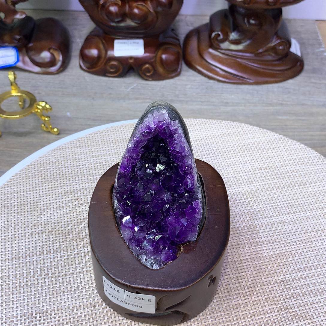 紫晶大型摆件（非配饰）未镶嵌