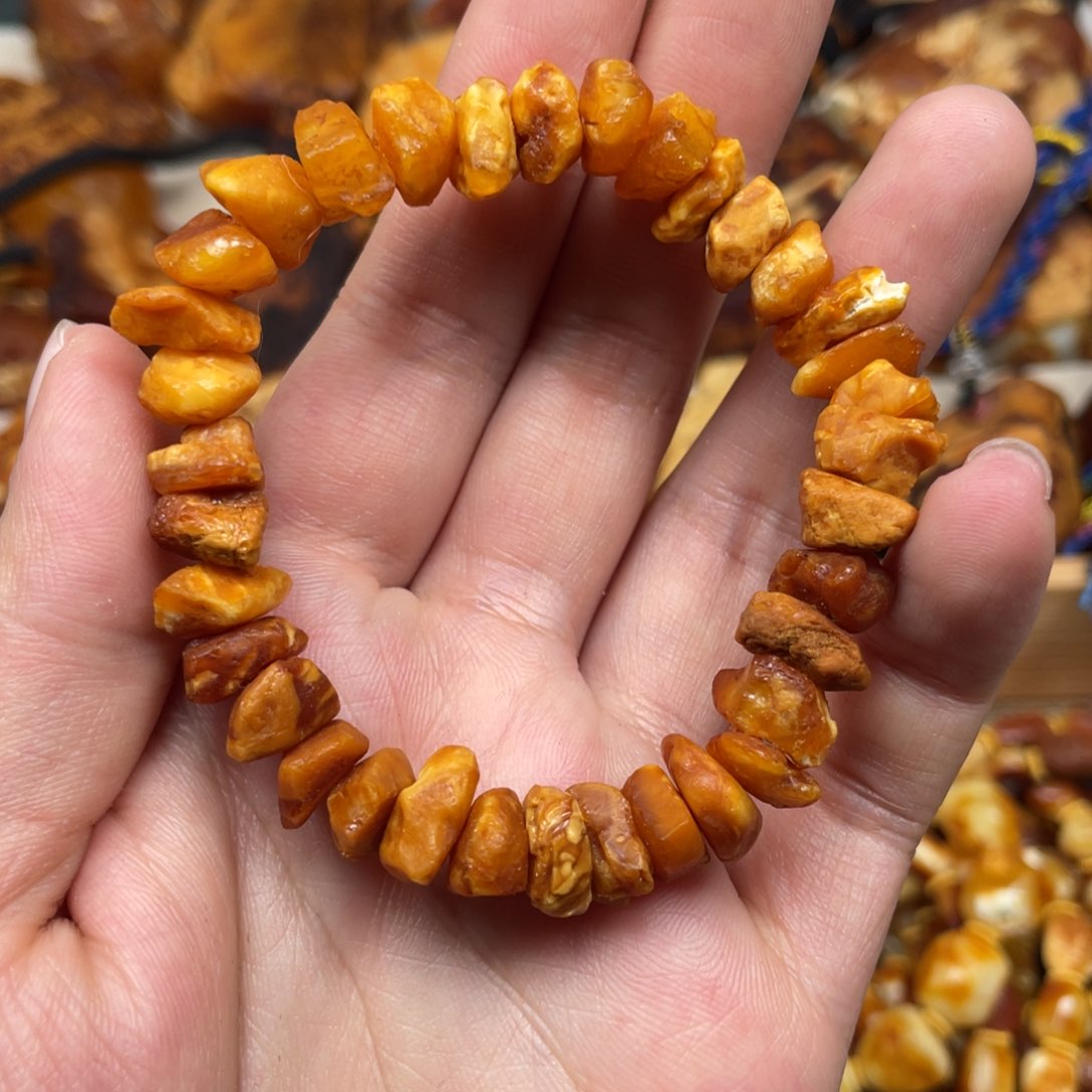 蜜蜡珠宝奇石未镶嵌