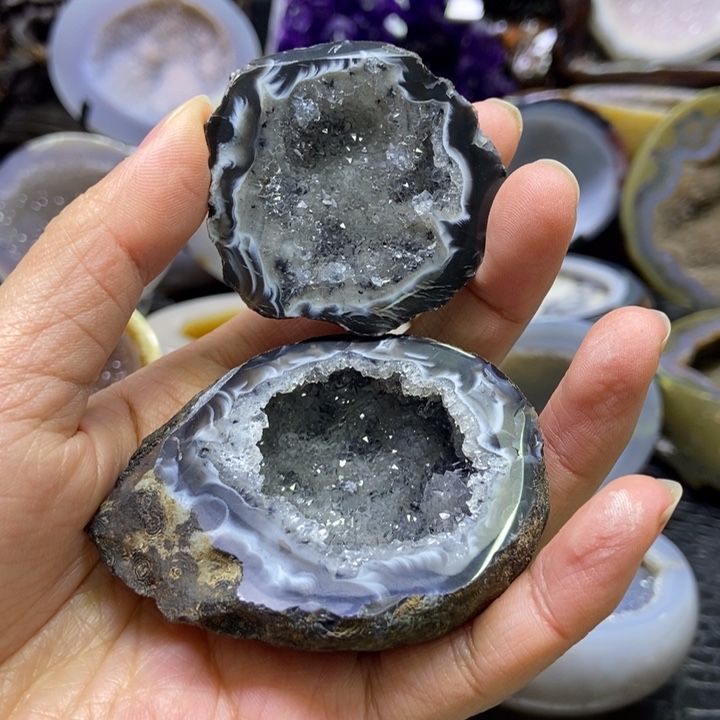 水晶蚕丝盆未镶嵌