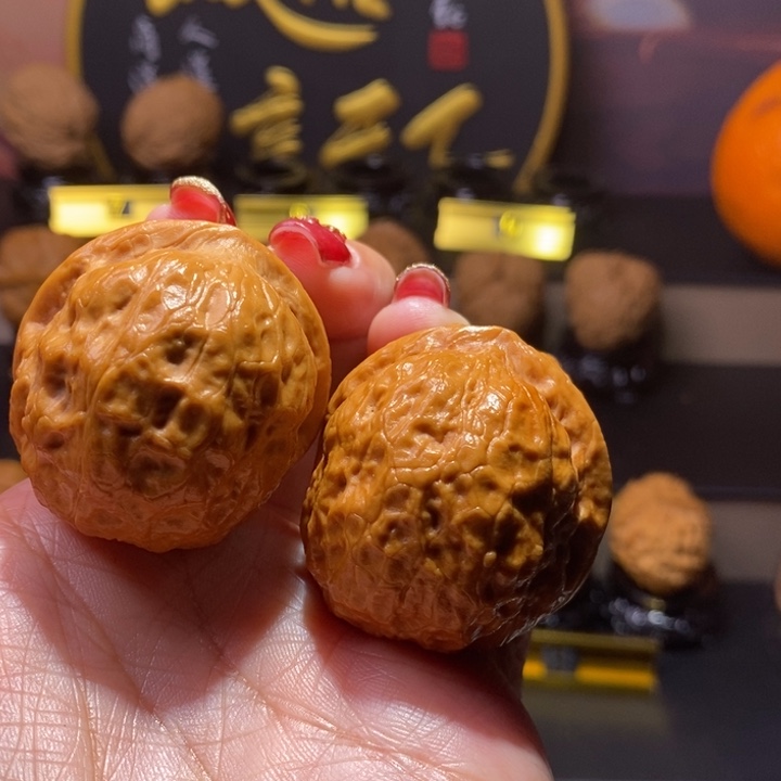 文玩核桃把件罗汉元宝44尺