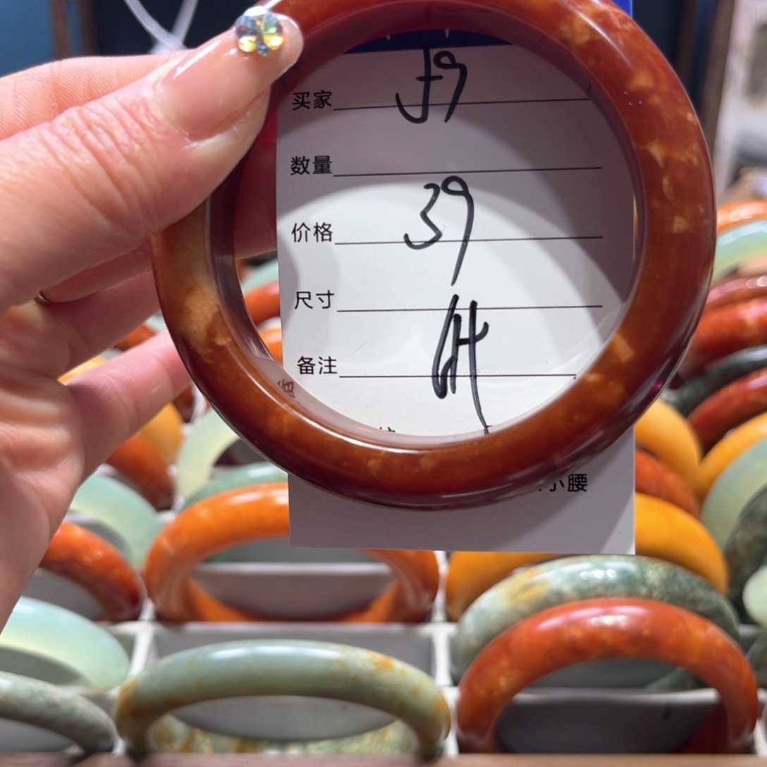 蛇纹石玉手镯未镶嵌女*