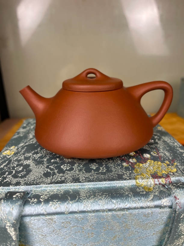 宜兴紫砂壶石瓢壶