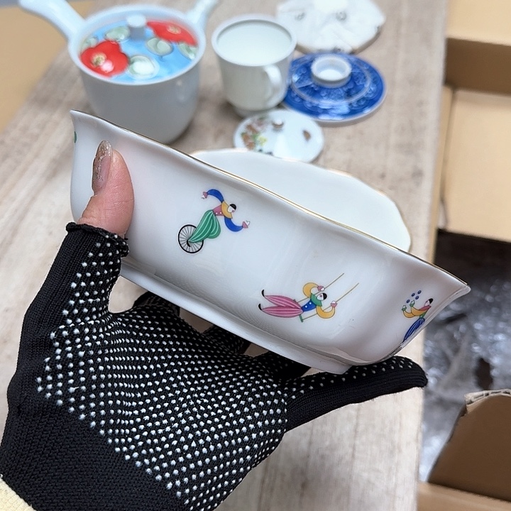 瓷片噗哈哈哈哈哈哈哈哈哈