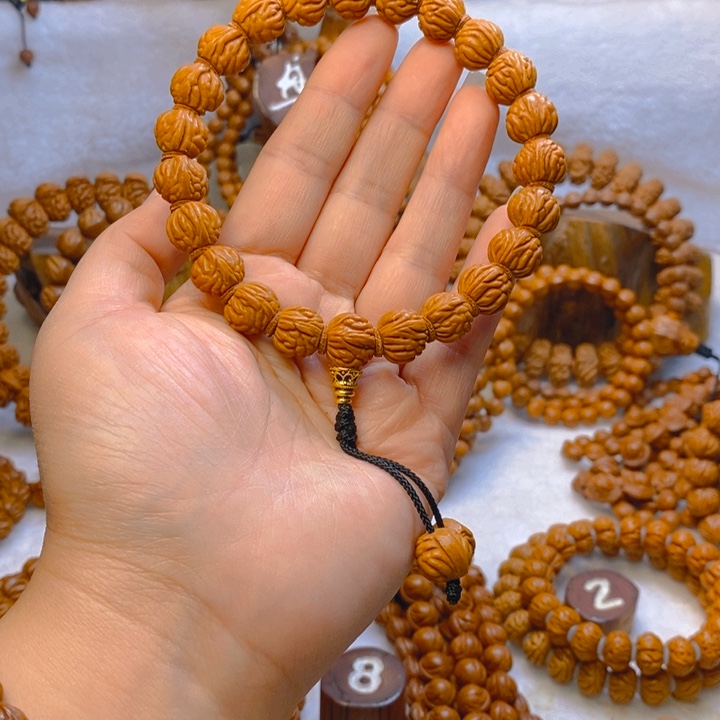 吊坠桃核豆*金蟾籽手持