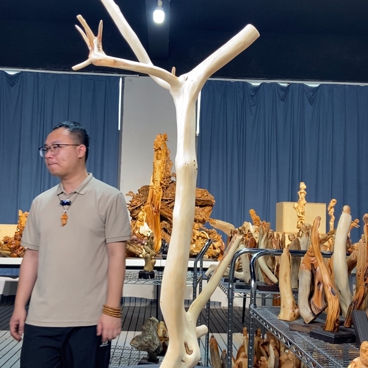柏木（崖柏）随型摆件