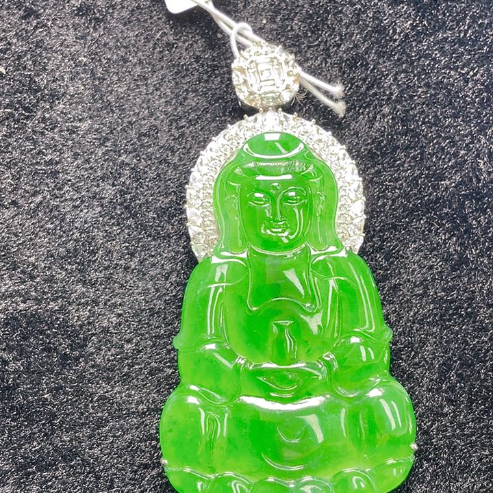 翡翠颈饰未镶嵌29，