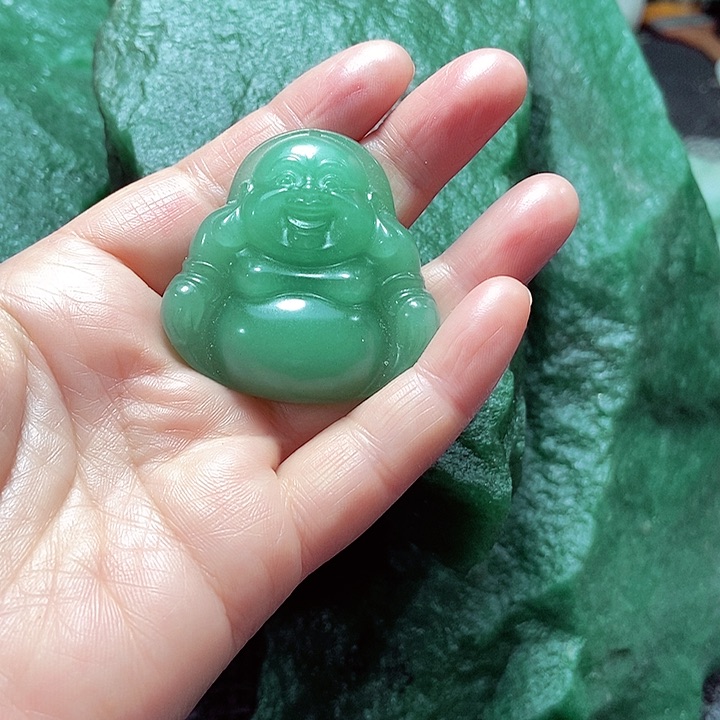 新疆东陵玉挂件佛公