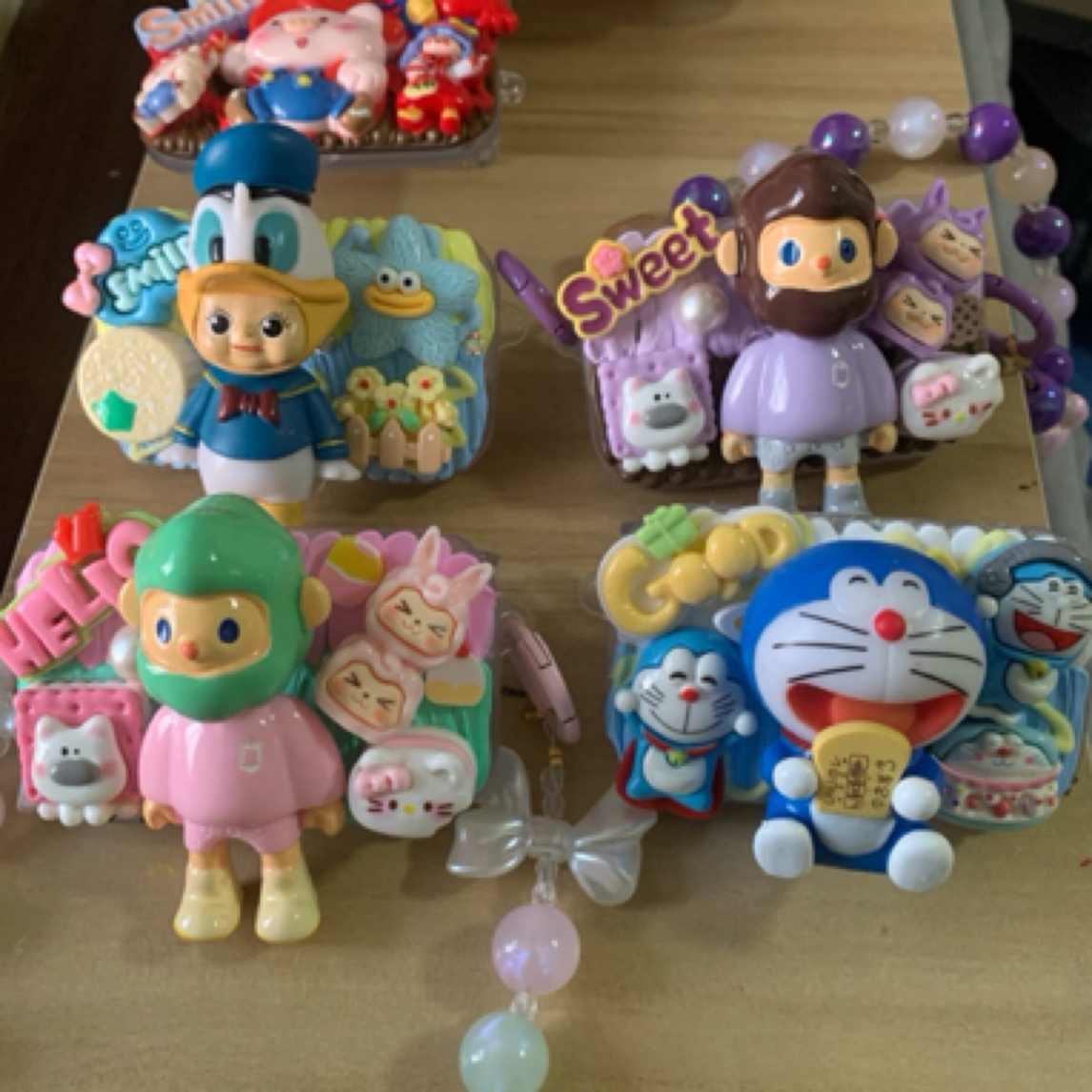 立体萌娃奶油胶手机背夹手工制品默认微瑕