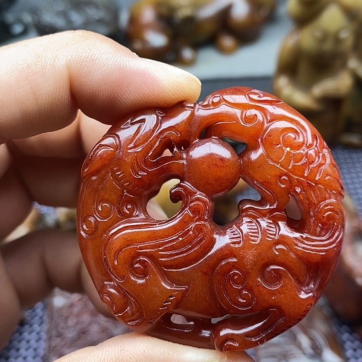 未镶嵌蛇纹石玉颈饰