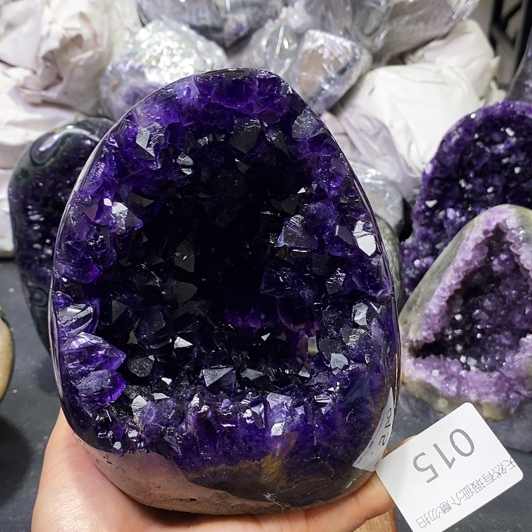 9K金镶嵌水晶大型摆件（非配饰）