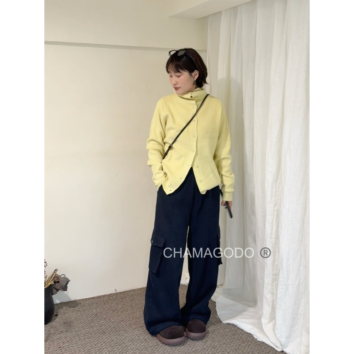 CHA MA GO DO藏青色高腰大口袋加绒款抽绳工装裤