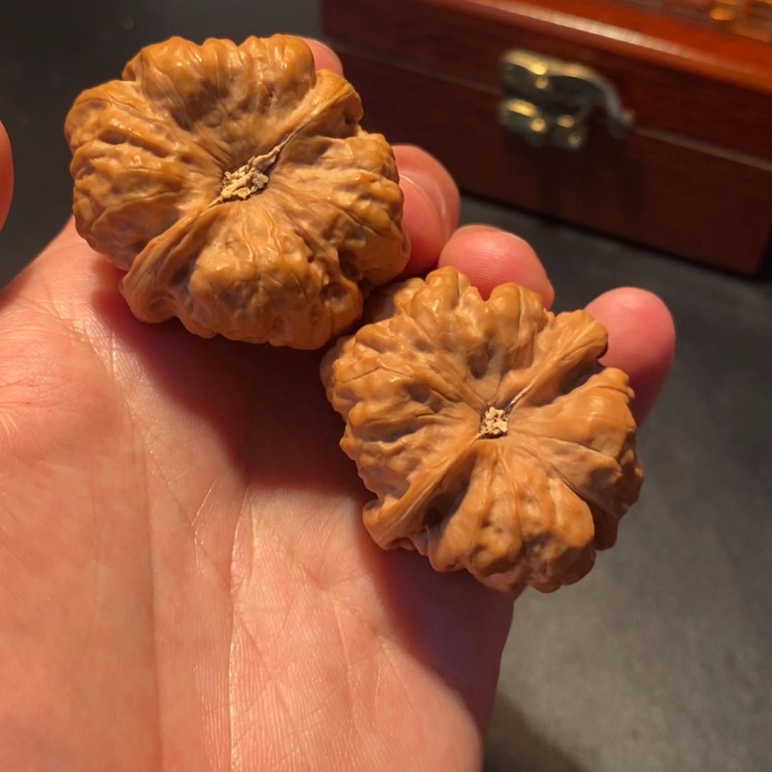 嗯***呀吊坠文玩核桃1235598868699