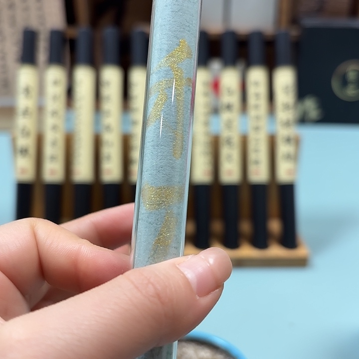 香一颗梨10克。。。。。。。。。。。。
