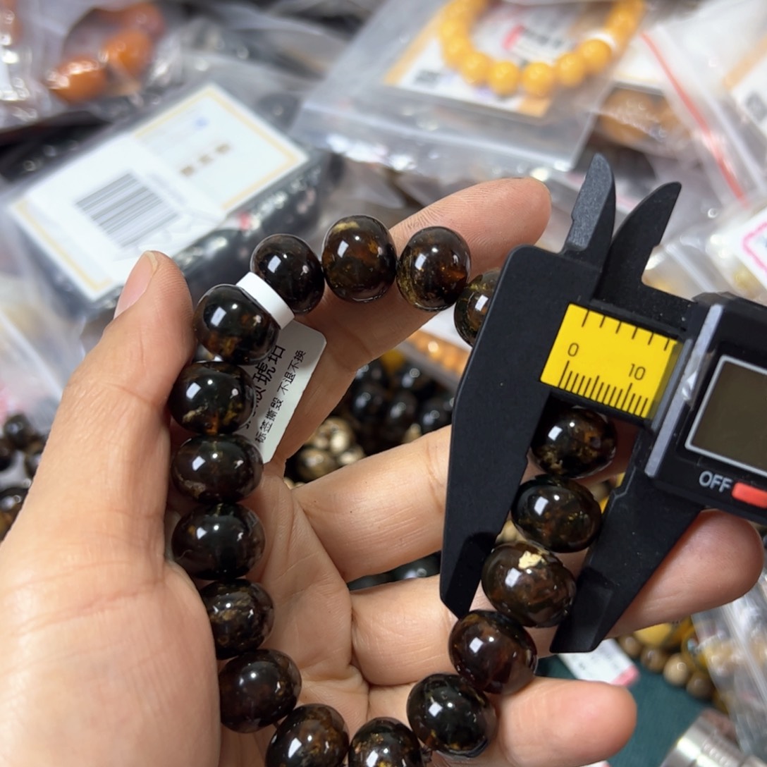 琥珀珠宝奇石未镶嵌103