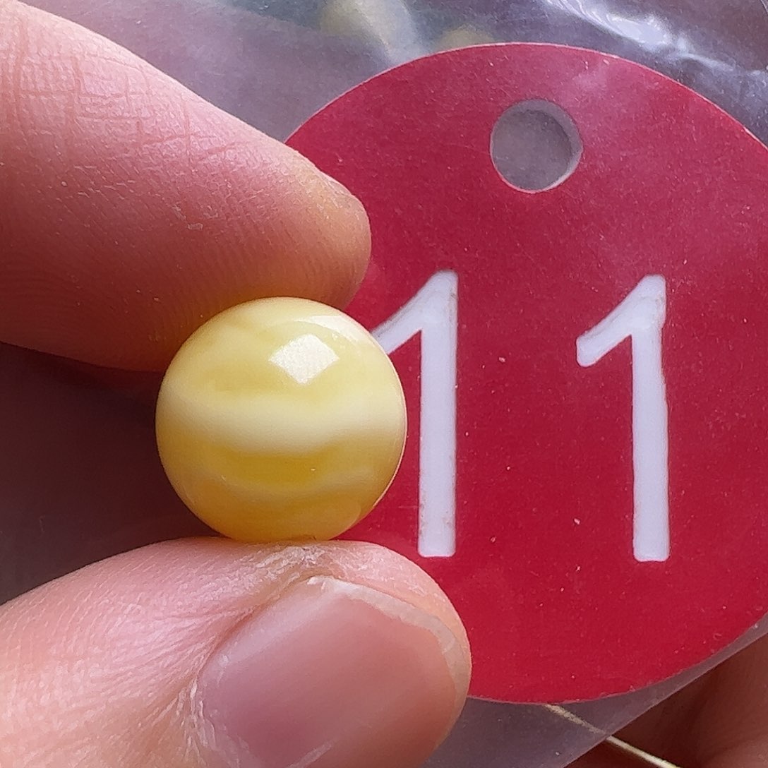 蜜蜡未镶嵌珠宝奇石11m m