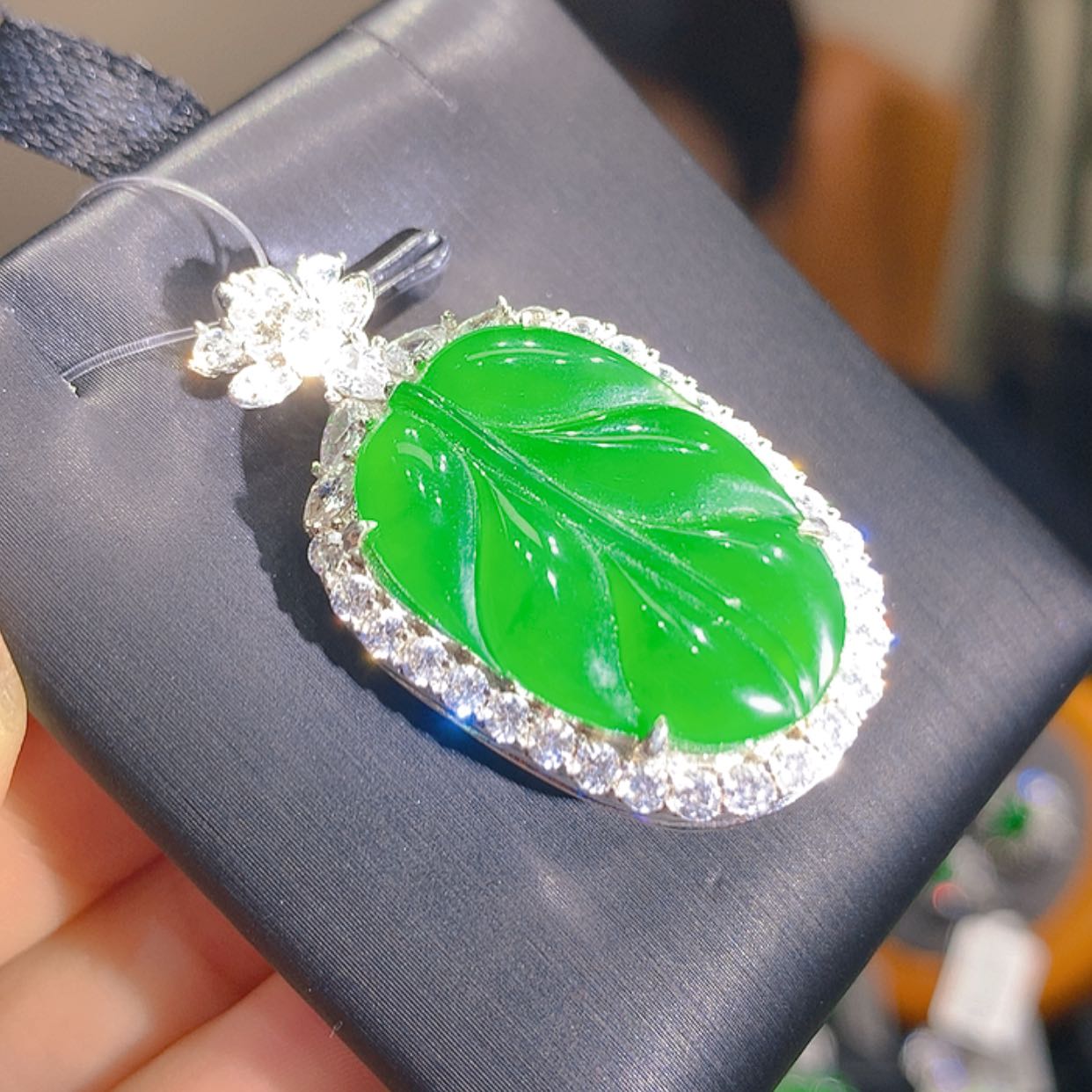 【闪购商品】翡翠颈饰银S925镶嵌8柒姐
