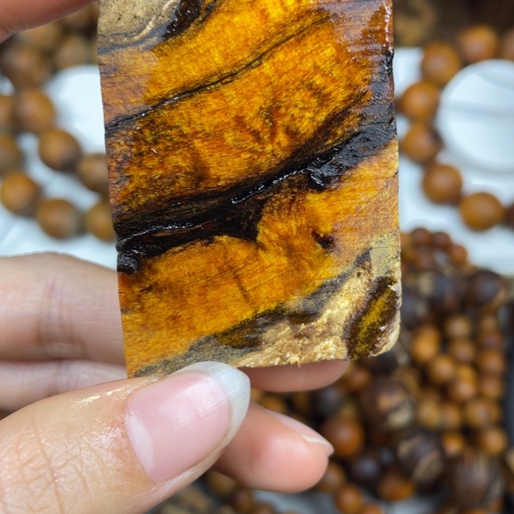 贡木把件手串制作