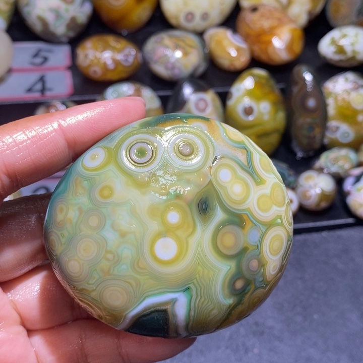 玛瑙/玉髓未镶嵌珠宝奇石133