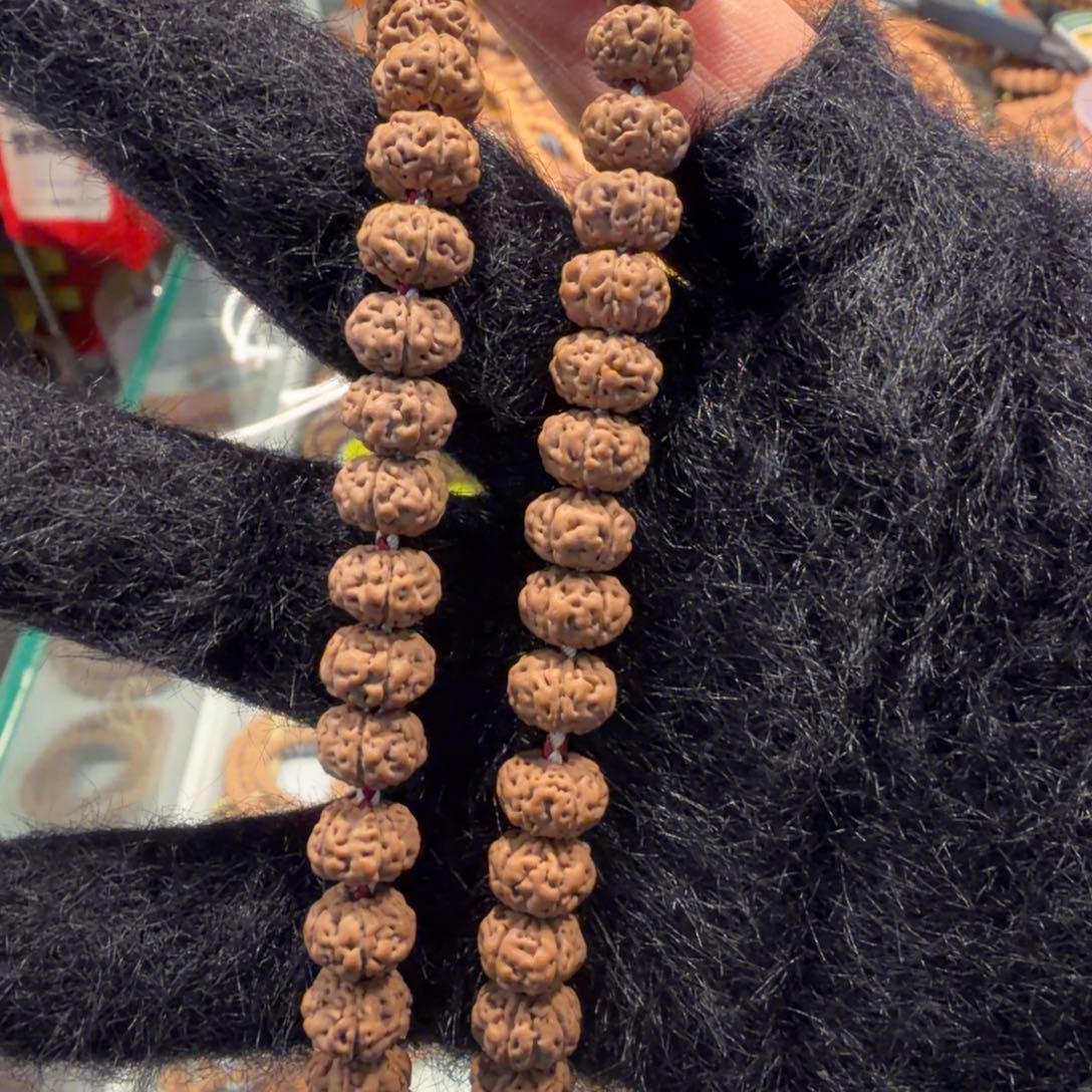 吊坠猴头核桃老树王