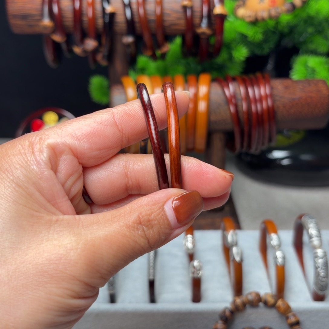 一***）木质非金属鸡血藤微瑕