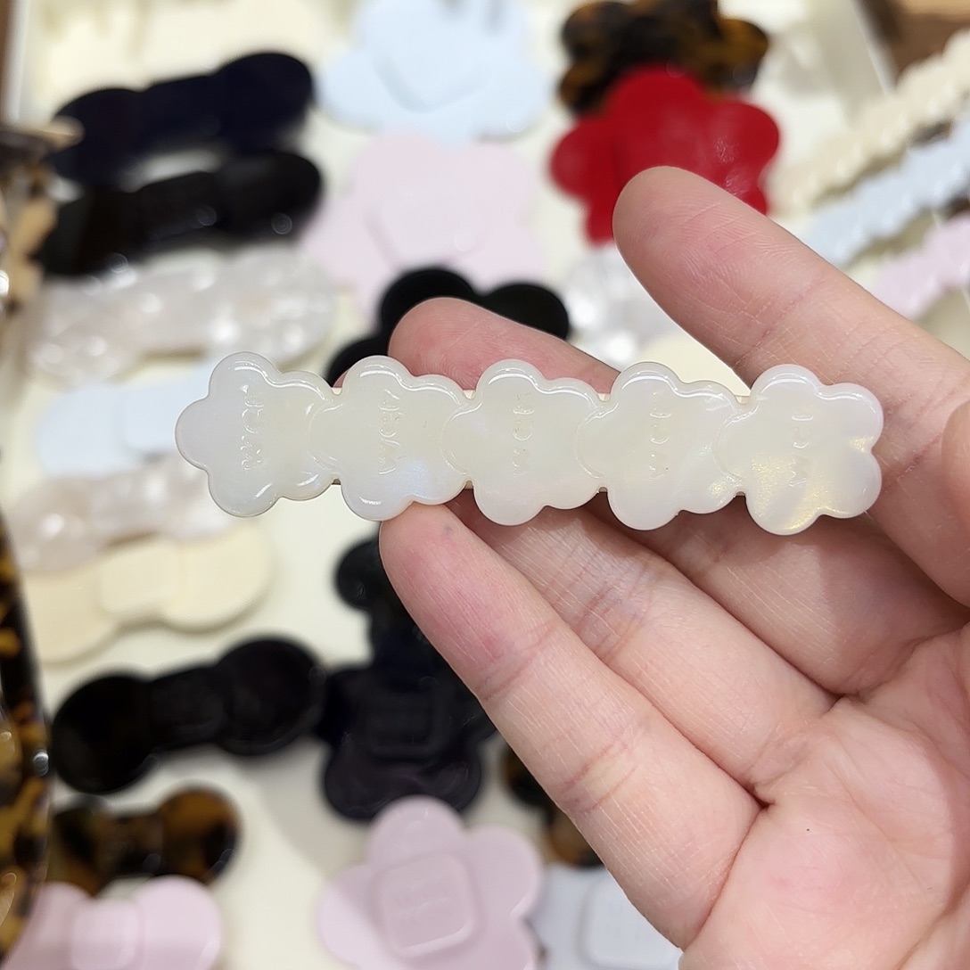 皮质铁合金人鱼白花