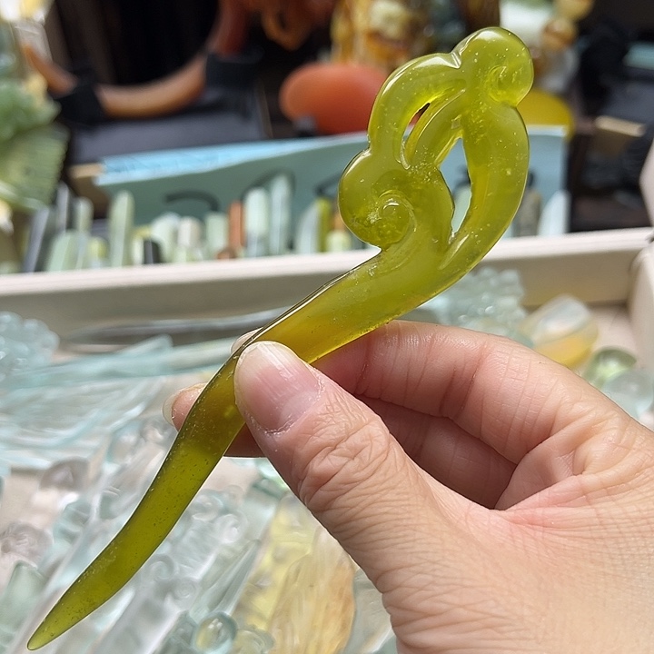 蛇纹石玉未镶嵌发簪