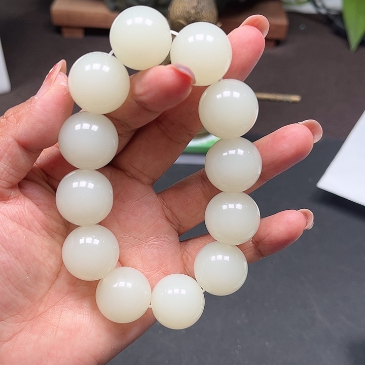 和田玉（白玉）未镶嵌颈饰