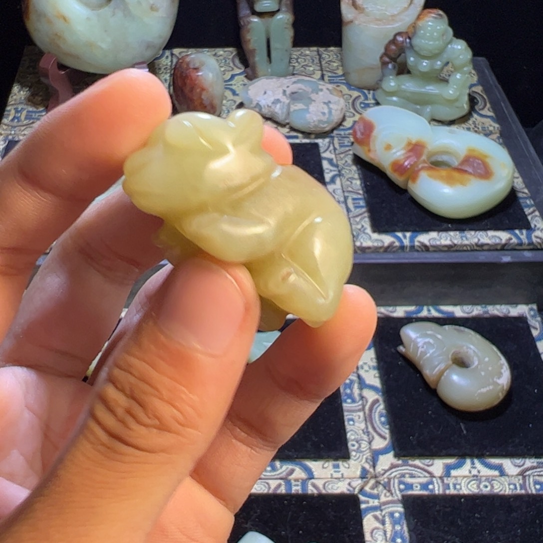 少***游玉玉摆件猪笼器形