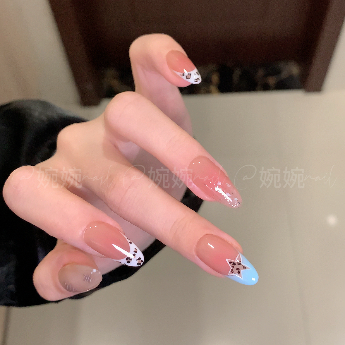 婉婉【牛仔豹纹】纯手工纯手绘法式百搭设计穿戴甲