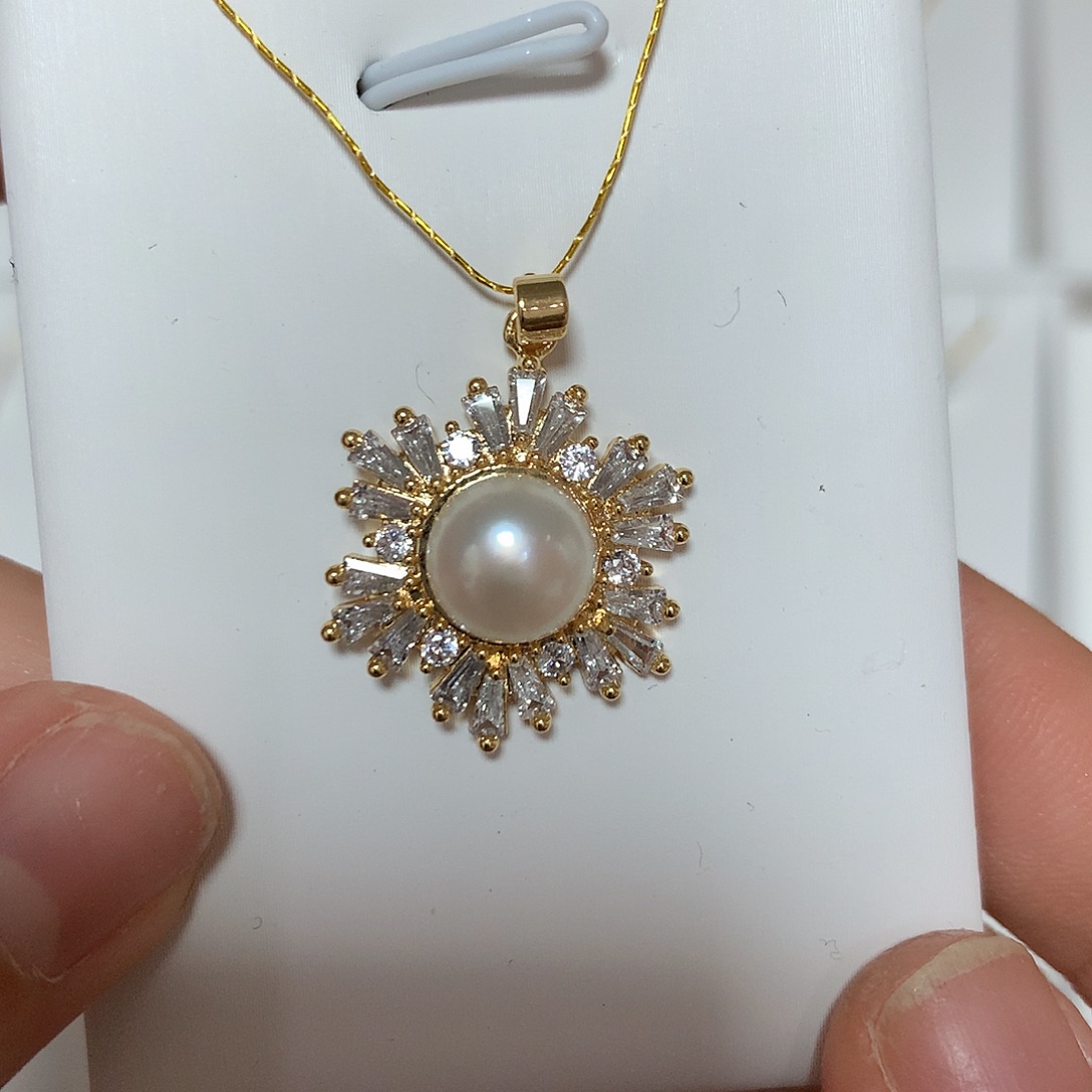 淡水珍珠颈饰合金